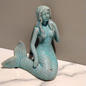 Aqua Mermaid figure decor